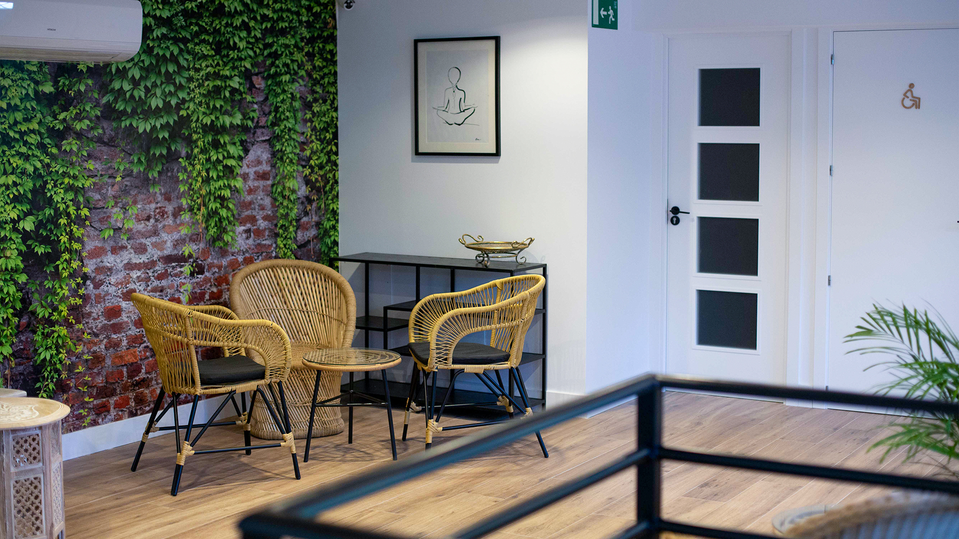 Clases de Yoga en Madrid · Grupos reducidos | Yoga Home Madrid